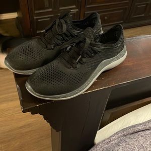 CROCS Lite Ride 2 Size 11